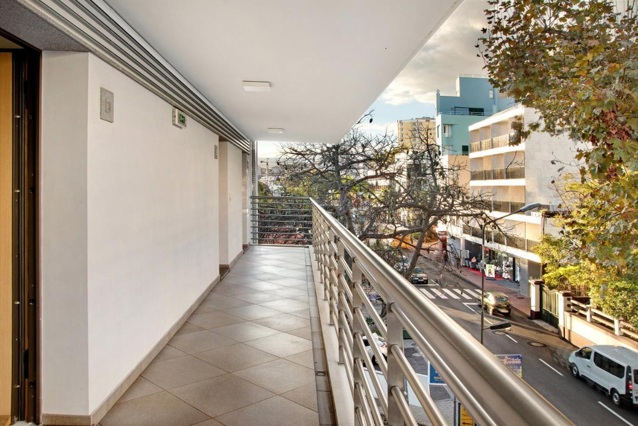 Dfm Happy Days D - Funchal Apartment Exterior photo