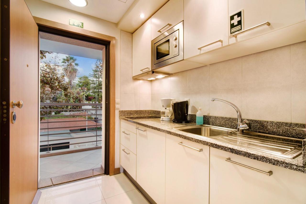 Dfm Happy Days D - Funchal Apartment Exterior photo